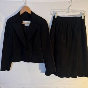 Elegant Black Skirt Set